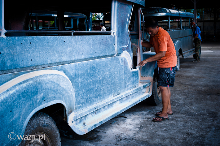 Filipiny_fabryka_jeepneyów, DSC_0797