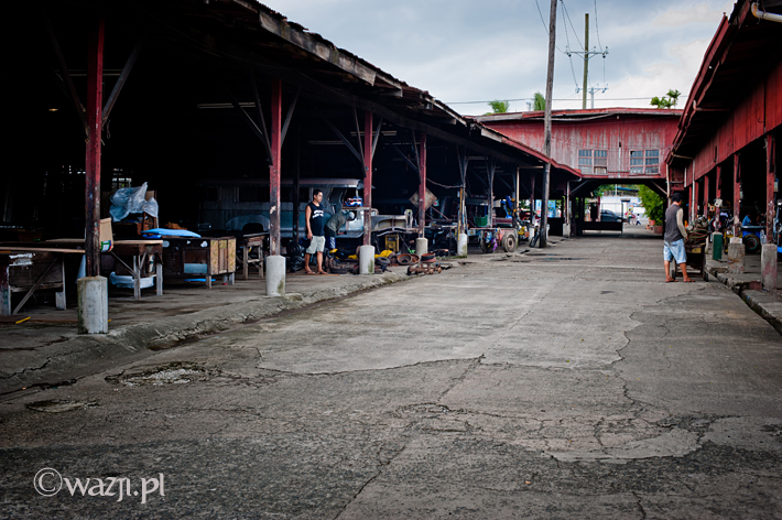 Filipiny_fabryka_jeepneyów, DSC_0866