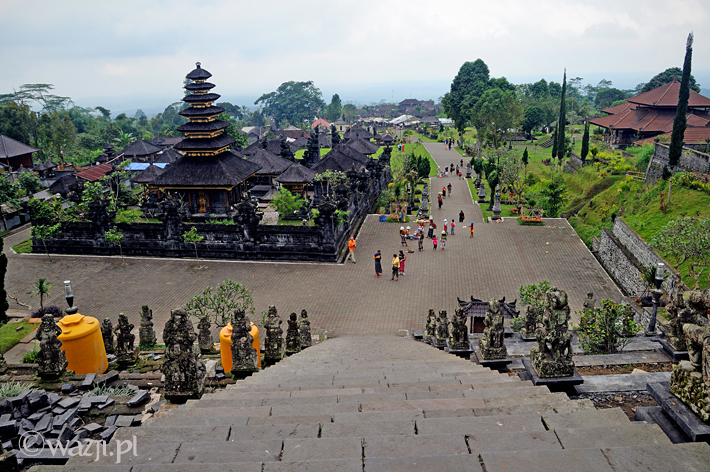 Bali 2008. W Pura Besahih, świątyni-matce.