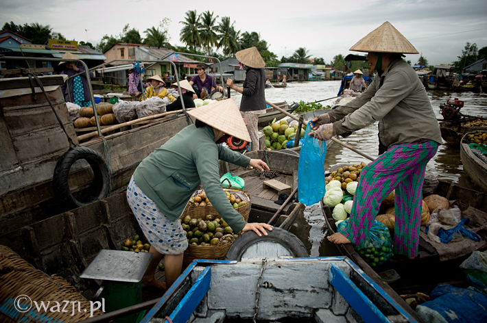 Vietnam_Mekong_Delta_Phong_Dien_floating_market, , DSC_7519